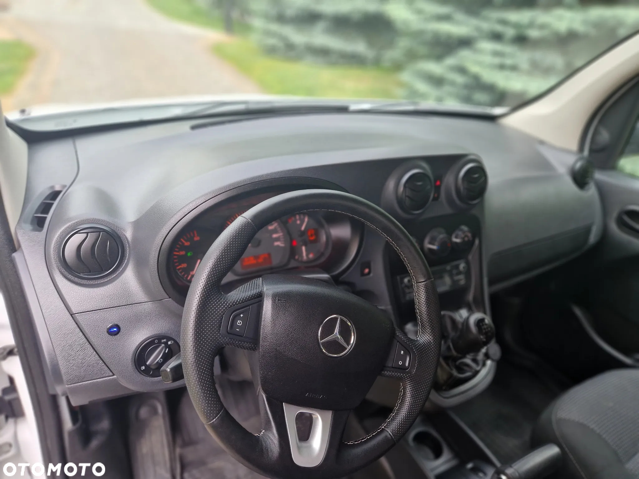 Mercedes-Benz Citan - 15