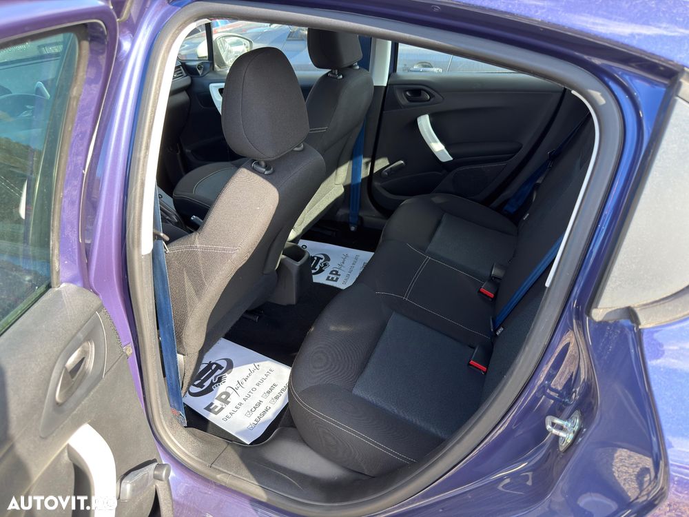 Peugeot 208 PureTech 110 Stop & Start Tech Edition - 11