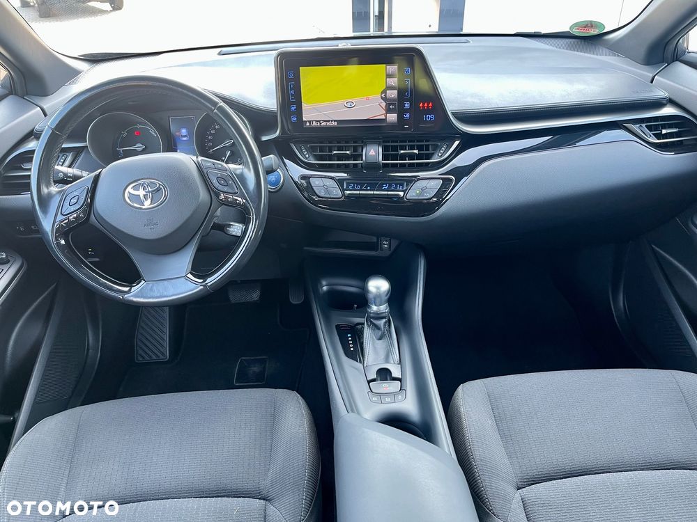Toyota C-HR - 22