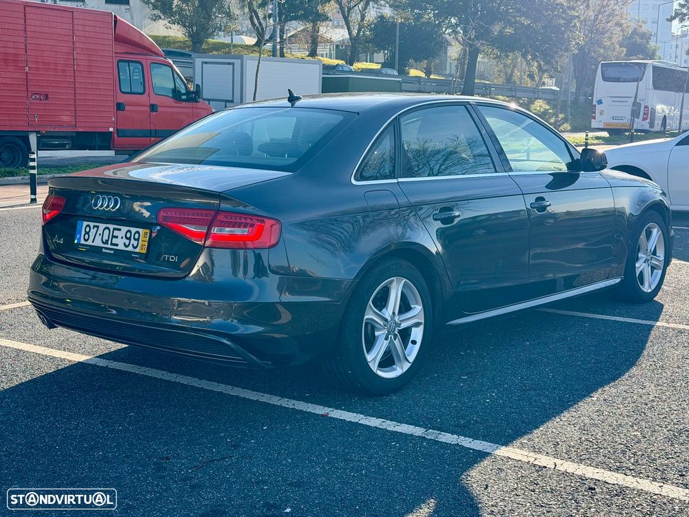 Audi A4 2.0 TDI S-line - 6