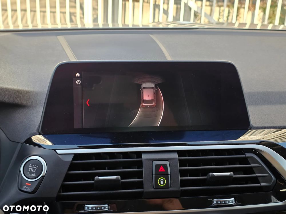 BMW X4 xDrive20i xLine sport - 13