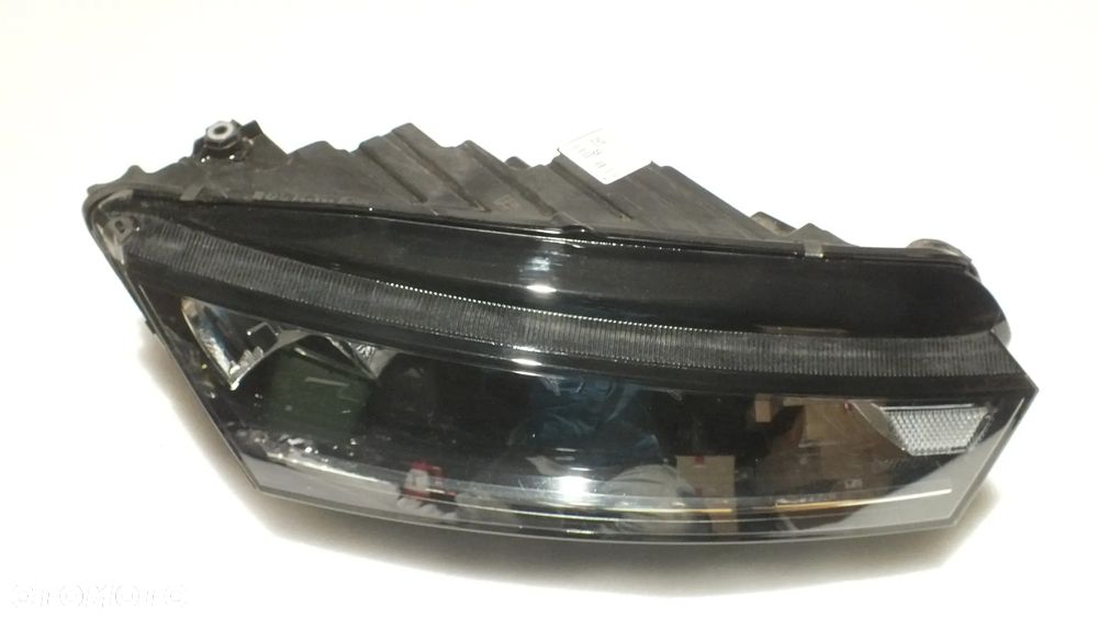 Lampa FULL Led przednia prawa Skoda Octavia IV - 2