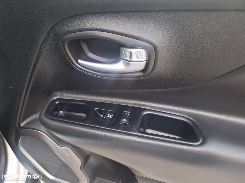 Jeep Renegade 1.6 MJD Limited - 44