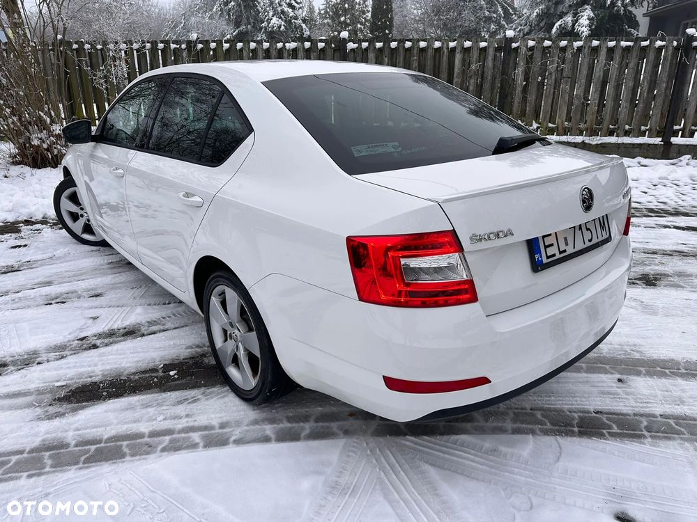 Skoda Octavia 1.8 TSI Elegance DSG - 4