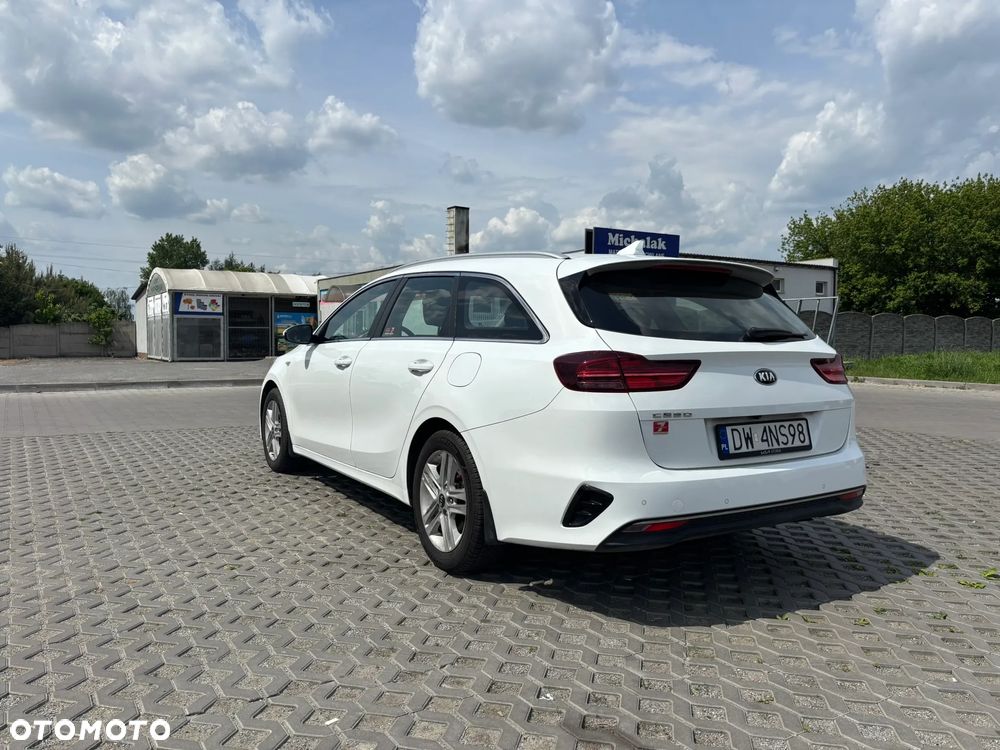 Kia Ceed 1.5 T-GDI L Business Line DCT - 5