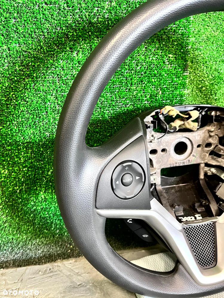 HONDA JAZZ IV 2015-2020 KIEROWNICA MULTIFUNKCJA PORYSOWANA Z TYŁU - 2