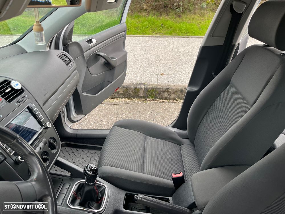 VW Golf 1.9 TDi Confortline - 23