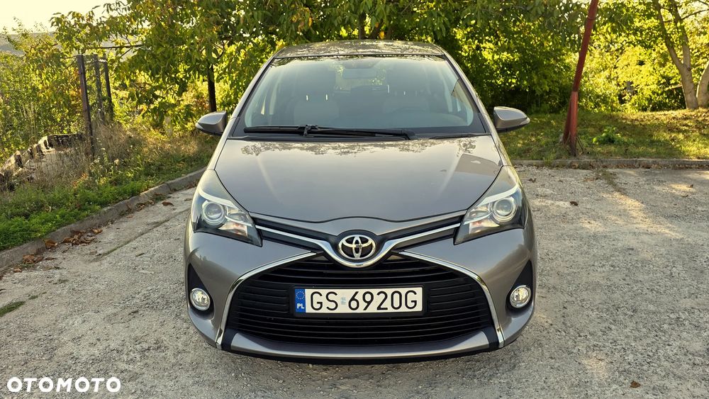Toyota Yaris 1.33 Premium - 1
