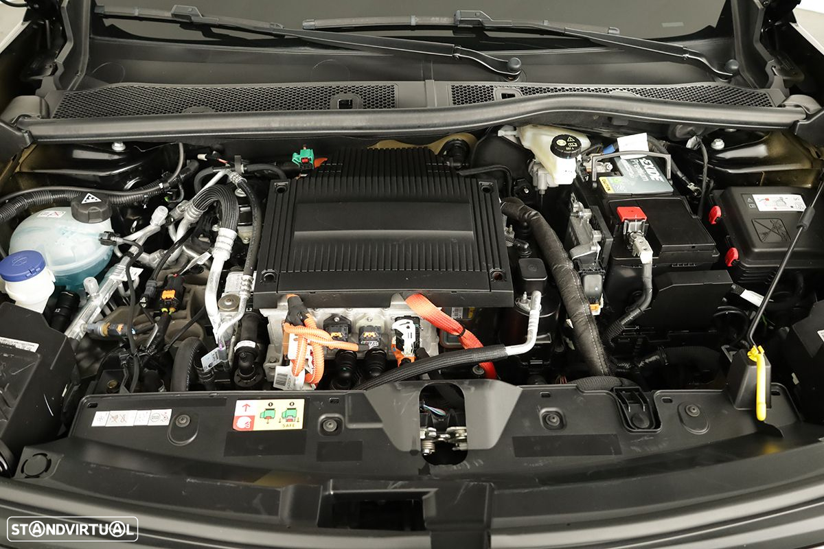 Peugeot e-2008 50 kWh GT - 27