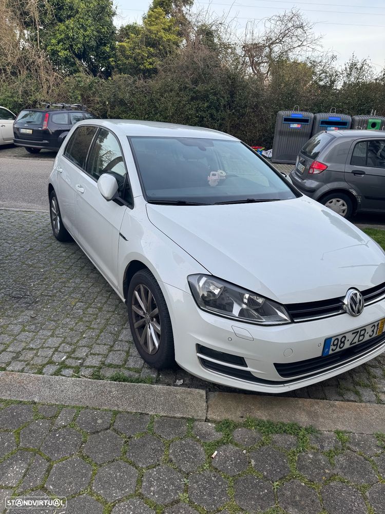 VW Golf 1.6 TDi BlueMotion Confortline - 2