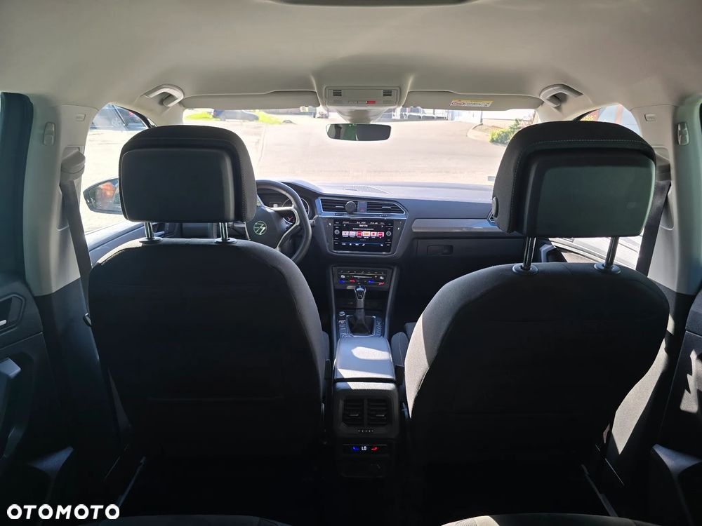 Volkswagen Tiguan 2.0 TDI SCR 4Mot Elegance DSG - 9