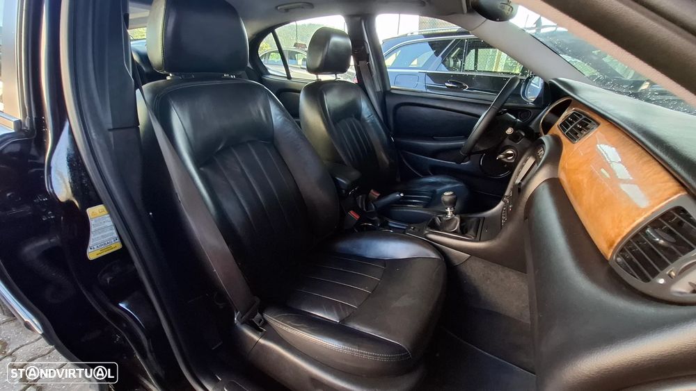 Jaguar X-Type 2.0 D Sport - 28