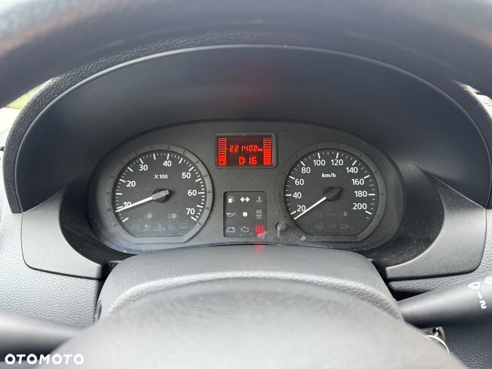 Dacia Logan 1.6 Ambiance - 12