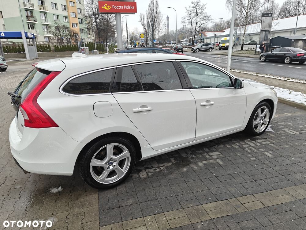 Volvo V60 T4 - 2
