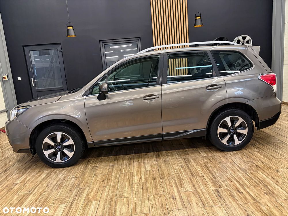Subaru Forester 2.0 i Platinum Lineartronic - 11