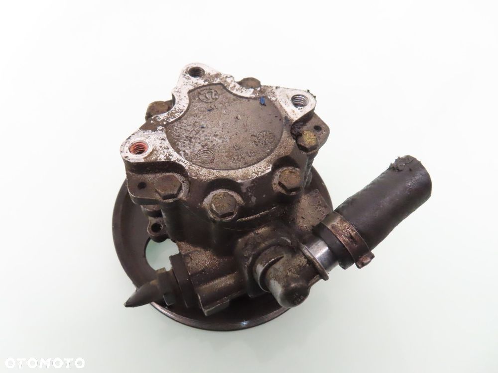POMPA WSPOMAGANIA PEUGEOT 406 1.8 - 5