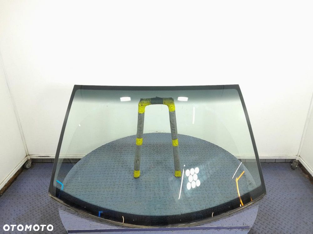 VW NEW BEETLE SZYBA PRZÓD PRZEDNIA CZOŁOWA 14R - 1