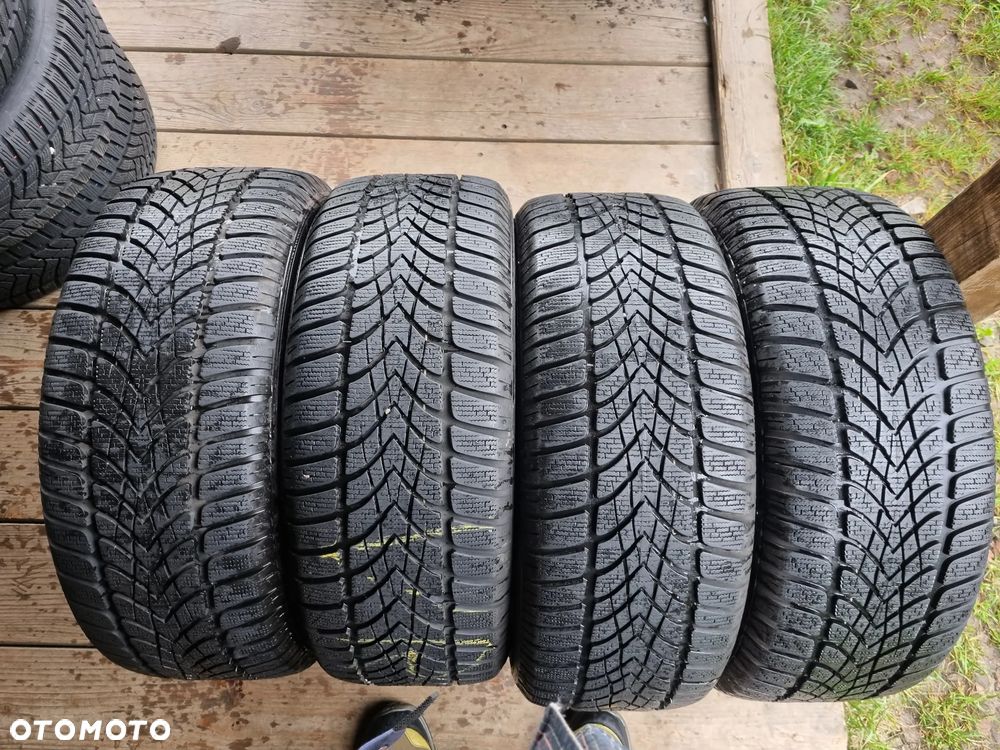 Opony Dunlop Winter sport 4D AO 225/50R17 98H 2024r 4x7,2mm super stan - 1