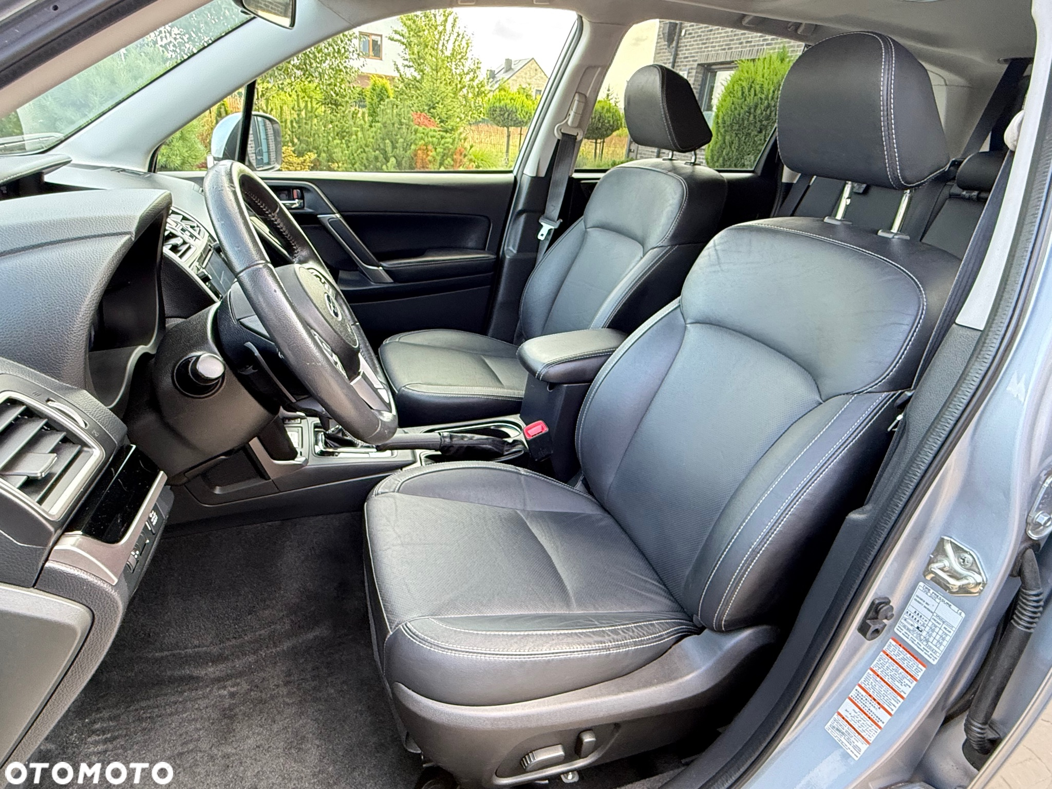 Subaru Forester 2.0D Platinum Lineartronic EU6 - 17