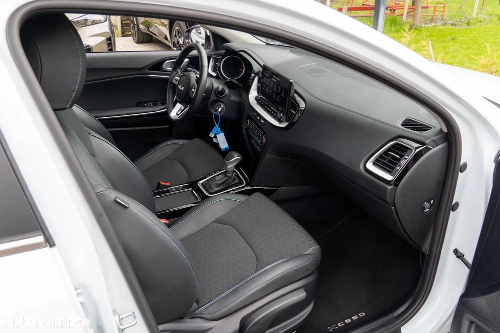 Kia XCeed 1.5 T-GDI 7DCT City - 13