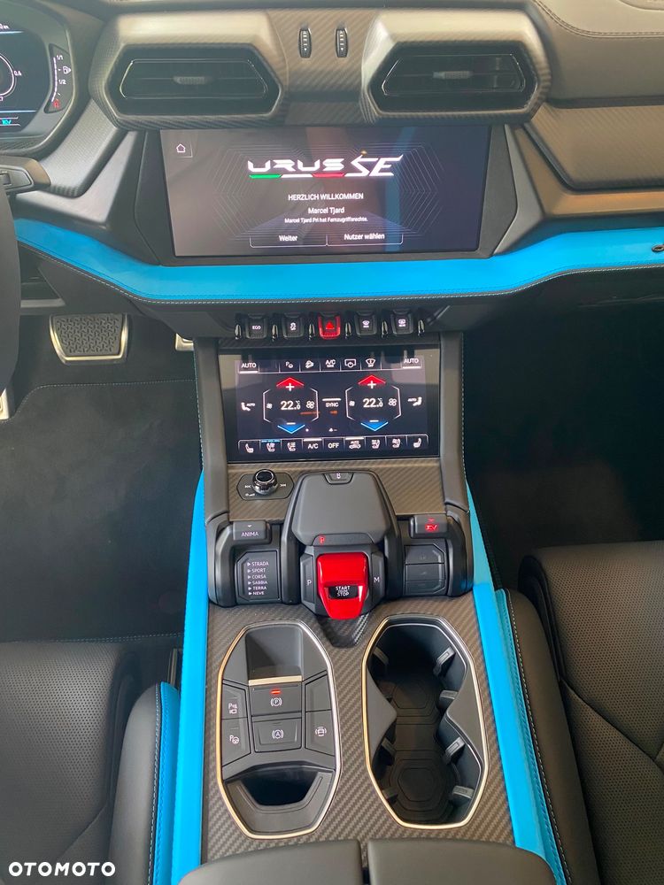 Lamborghini Urus - 9