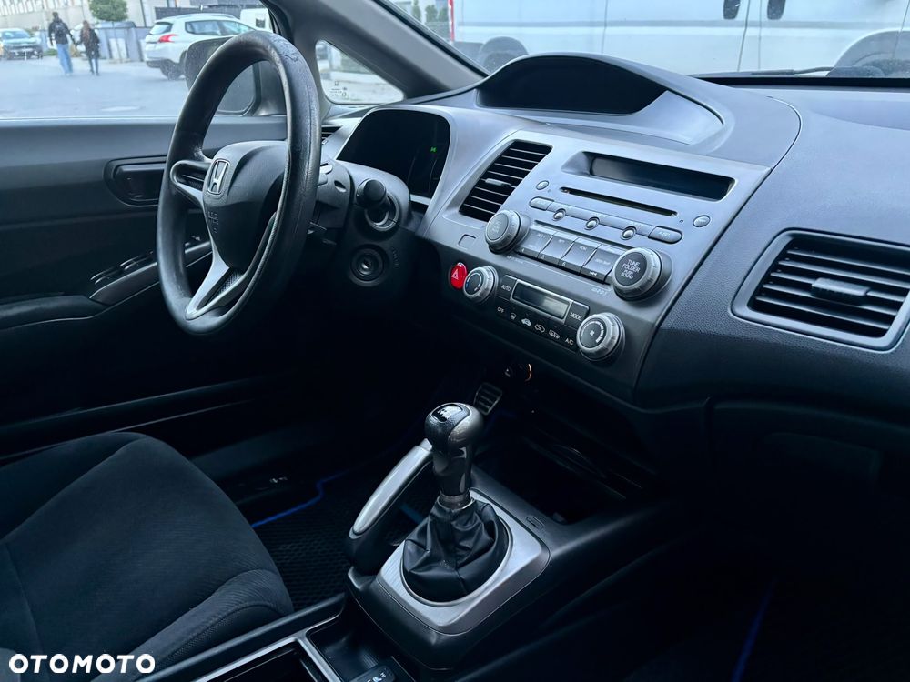 Honda Civic 1.8 Comfort - 14