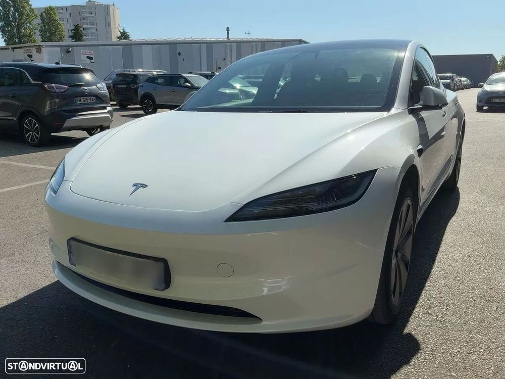 Tesla Model 3 Standard RWD - 3