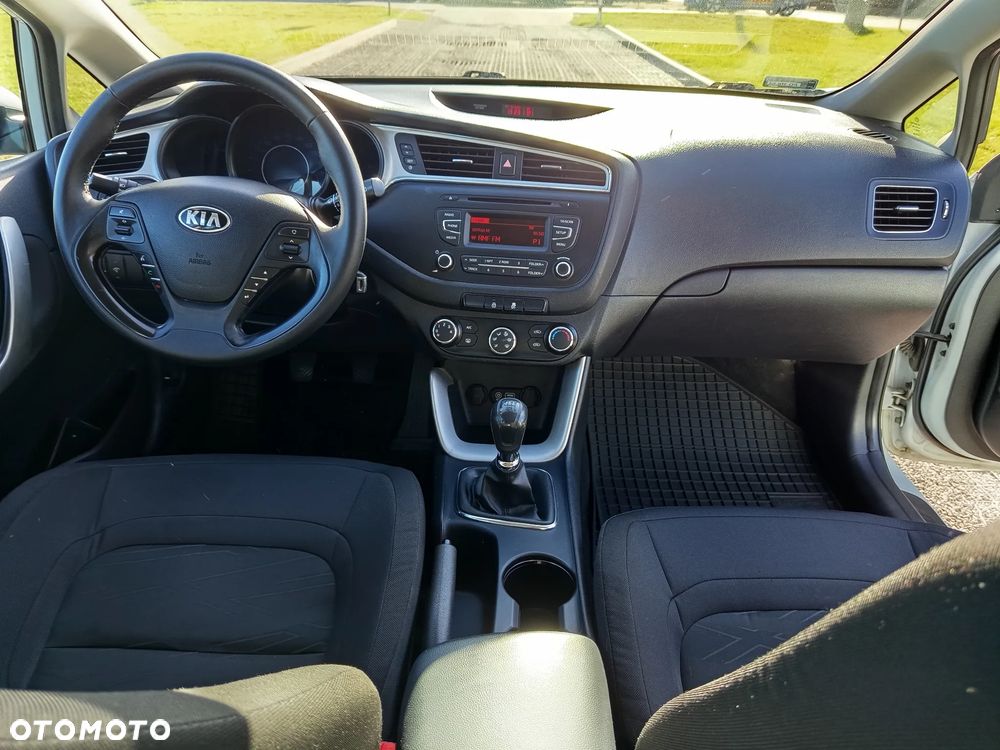 Kia Ceed - 17