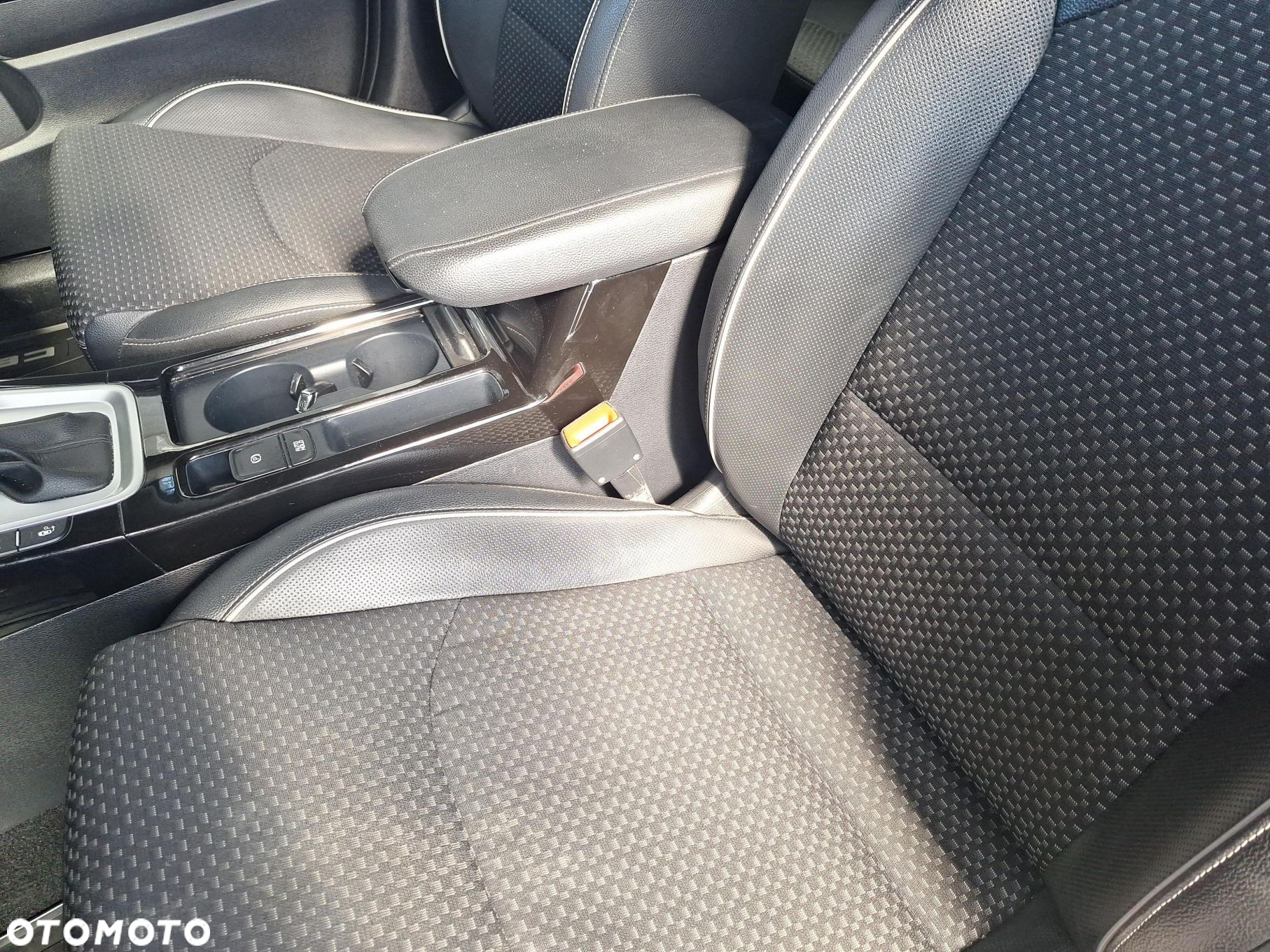 Kia Ceed - 3