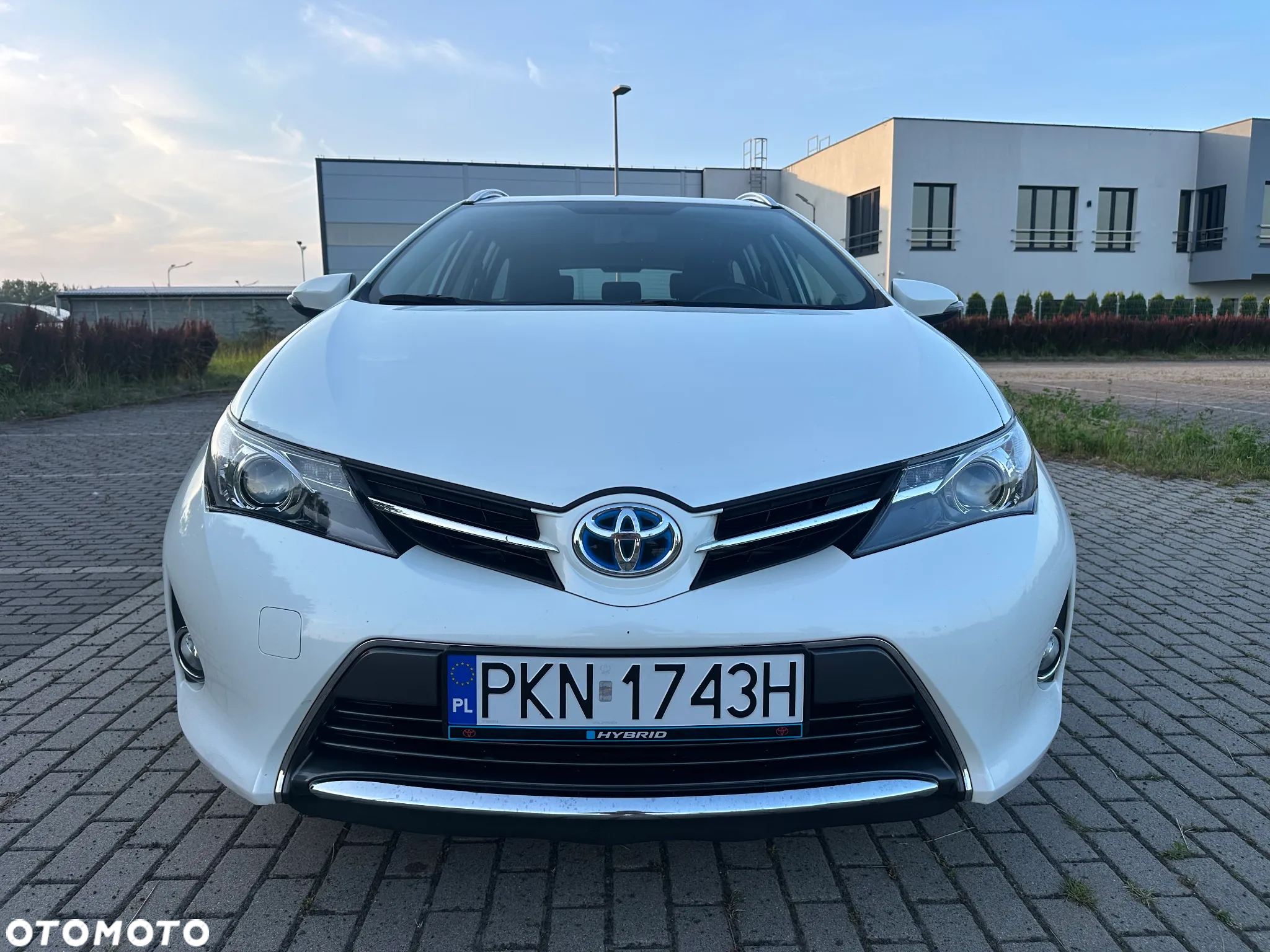 Toyota Auris 1.8 VVT-i Hybrid Automatik Touring Sports Executive - 8