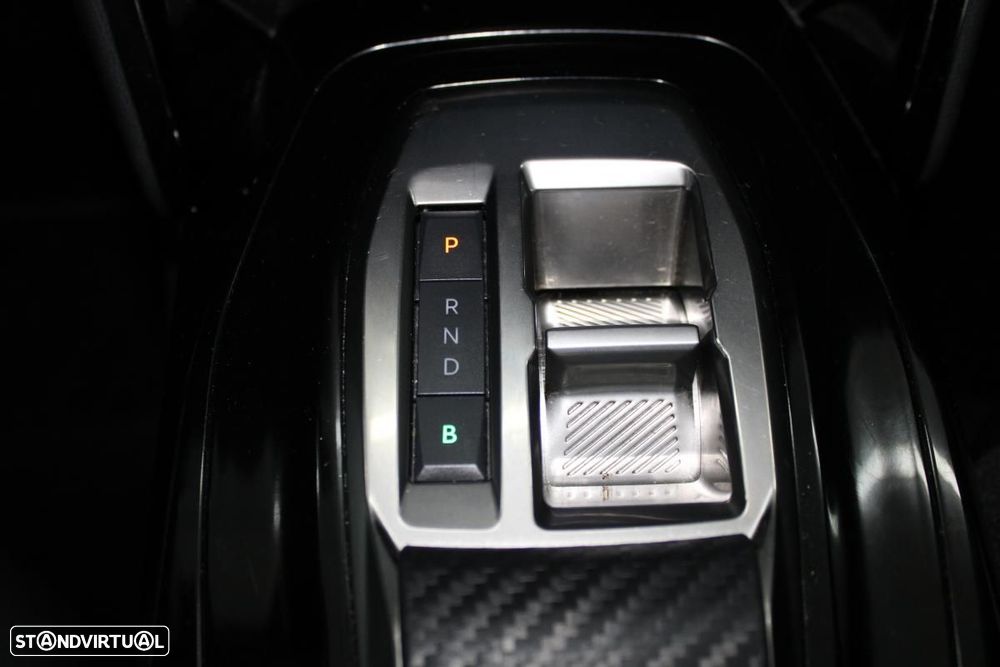 Peugeot e-2008 50 kWh Allure Pack - 21