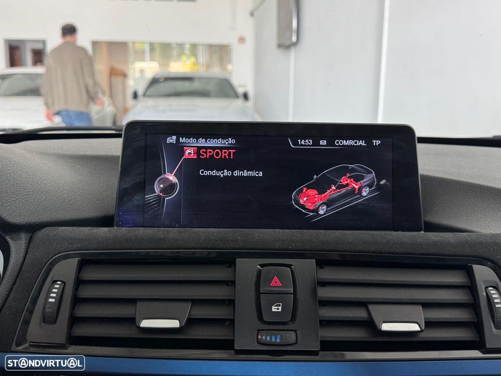 BMW 328 i Auto Pack M - 33