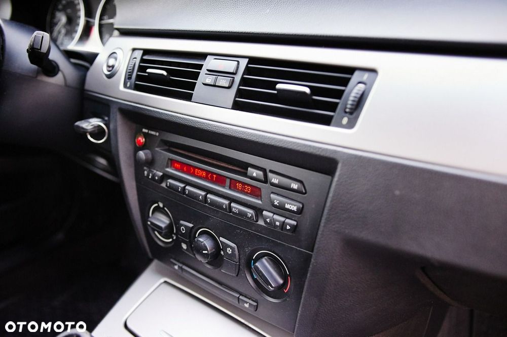 BMW Seria 3 - 22
