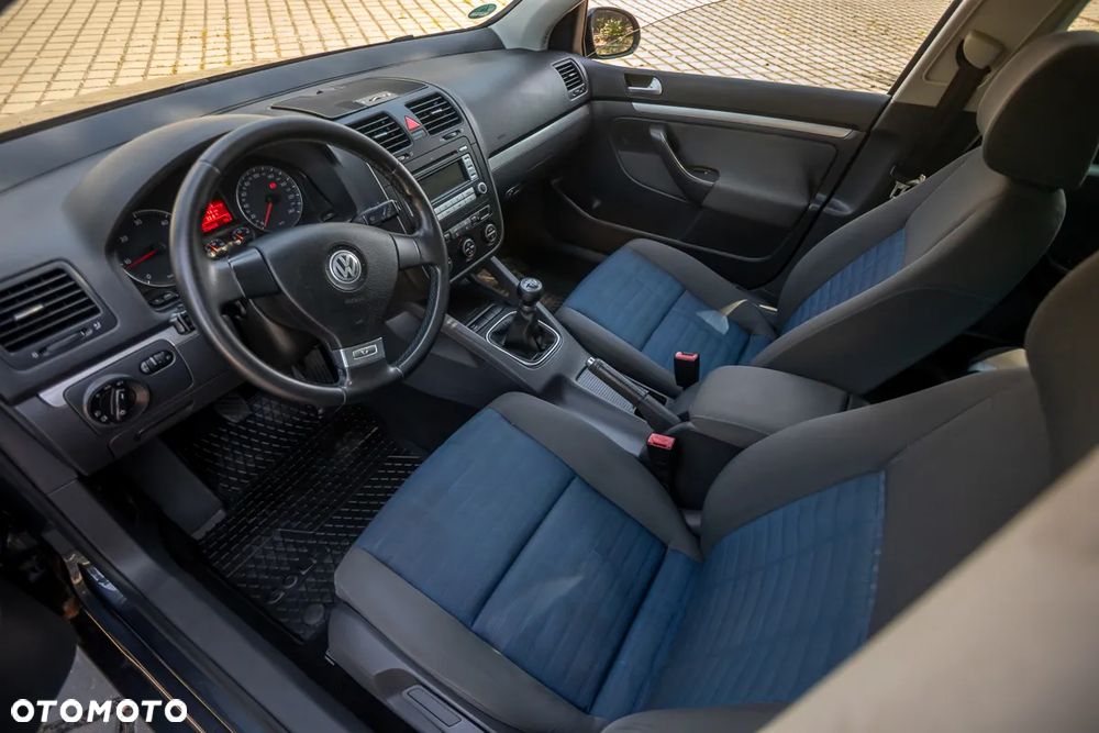 Volkswagen Golf 1.9 TDI DPF Tour - 18