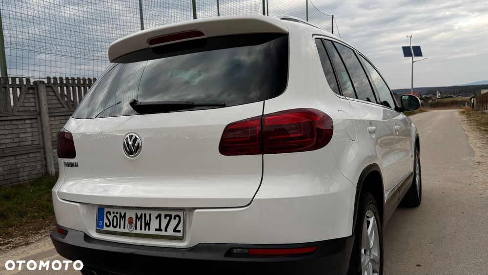 Volkswagen Tiguan 2.0 TDI 4Mot Perfectline R-Style DSG - 28