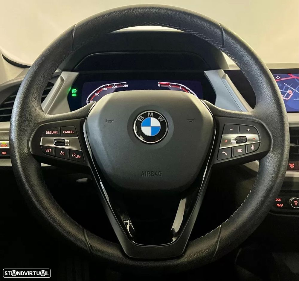 BMW 116 d - 12
