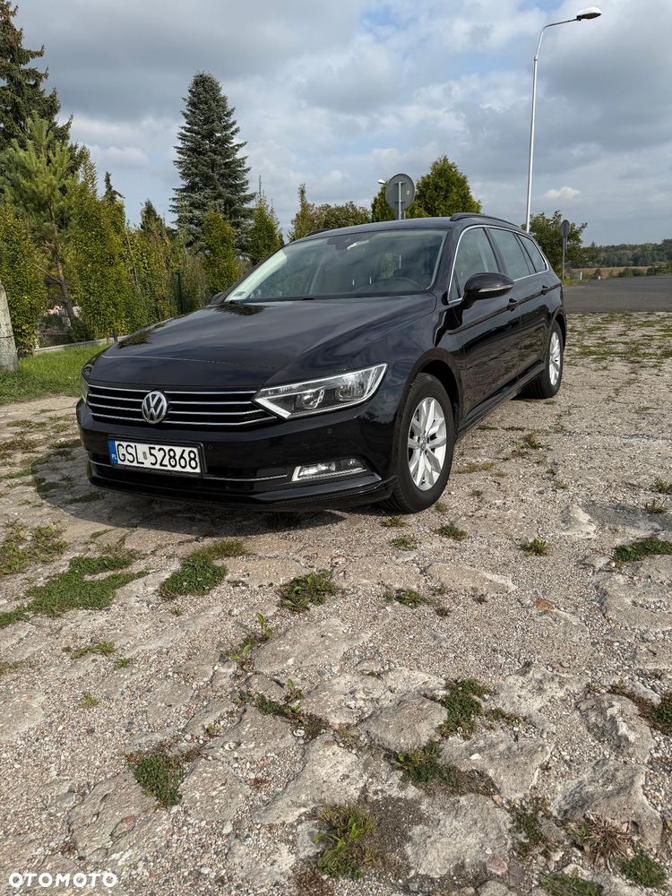 Volkswagen Passat 2.0 TDI DSG (BlueMotion Technology) Comfortline - 1