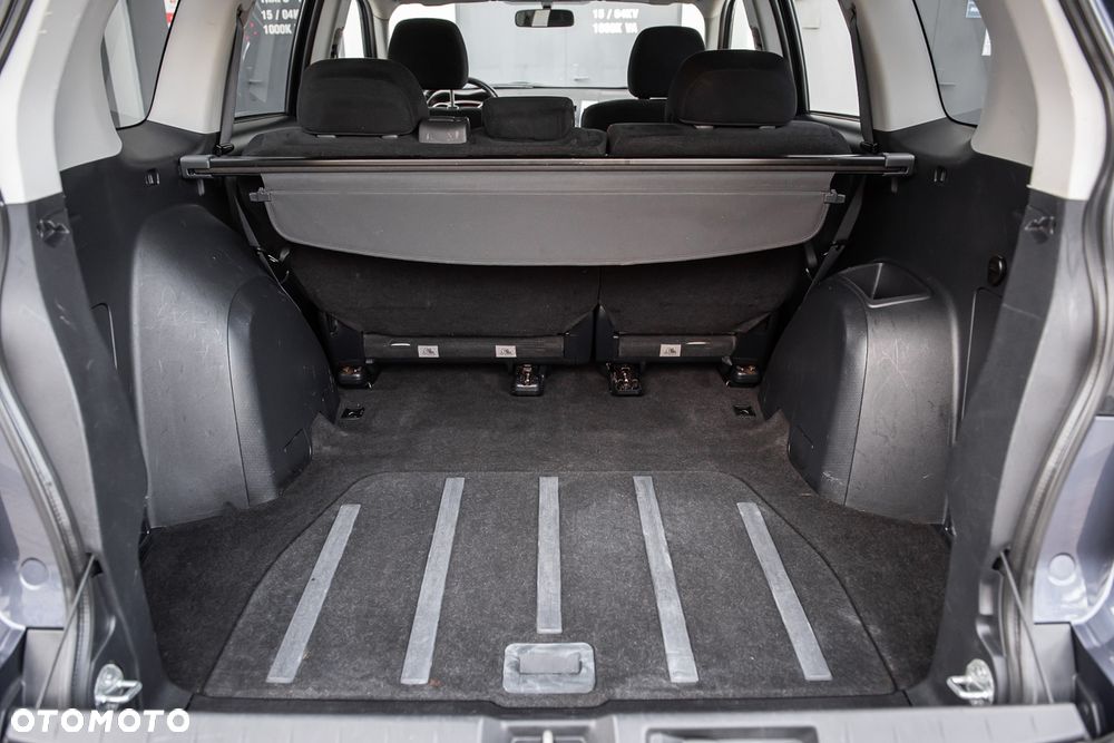 Mitsubishi Outlander - 24