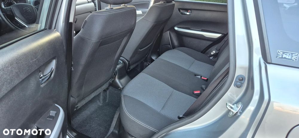 Suzuki Vitara 1.6 DDiS (4x4) Allgrip Comfort - 17