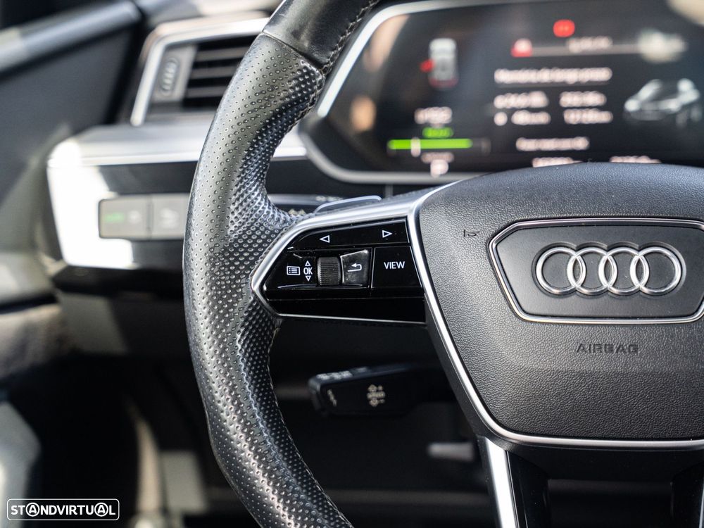 Audi e-tron 55 quattro S line - 34