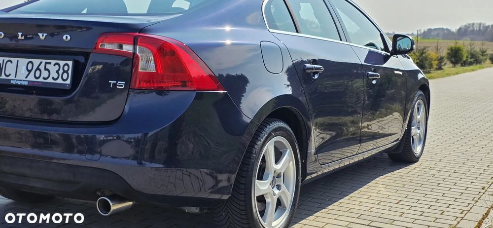 Volvo S60 - 18