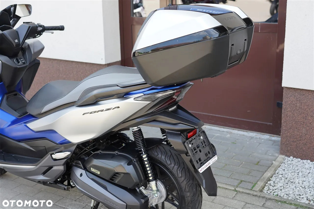 Honda NSS - 24