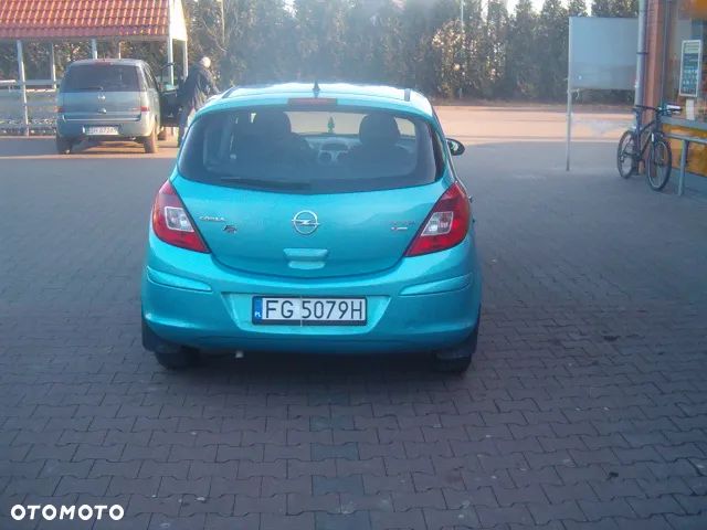 Opel Corsa - 7