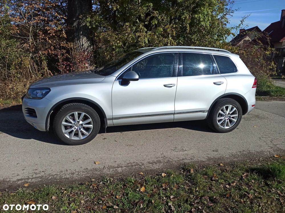 Volkswagen Touareg 3.0 V6 TDI BMT - 3