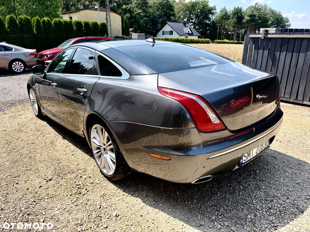 Jaguar XJ 3.0 D V6 Luxury - 3