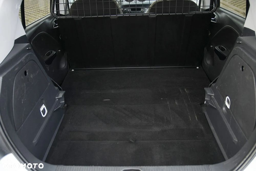 Opel Corsa 1.4 T Enjoy S&S - 25