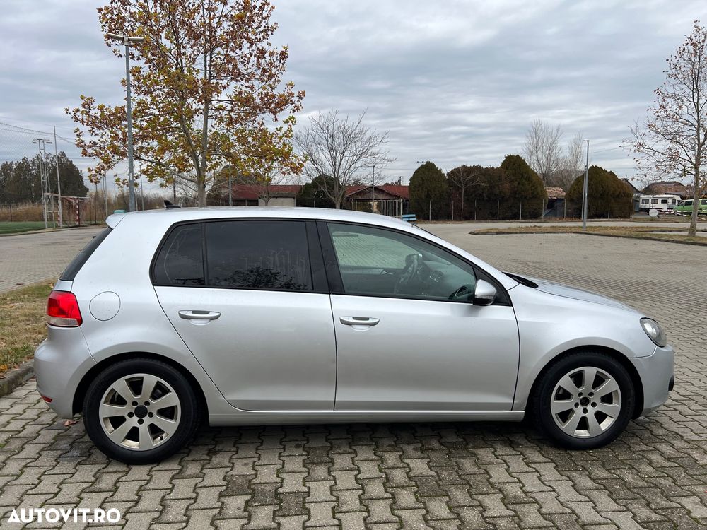 Volkswagen Golf - 5