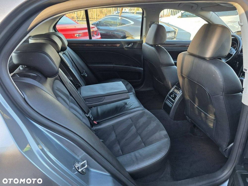 Skoda Superb 1.8 TSI DSG Elegance - 32