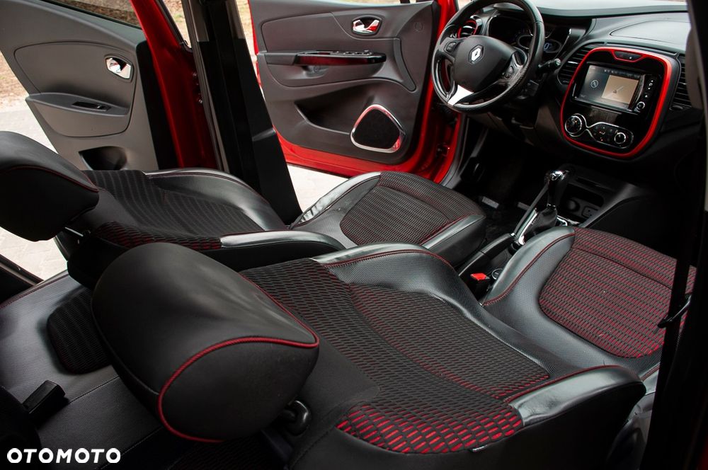 Renault Captur 1.2 TCe Helly Hansen EDC - 26