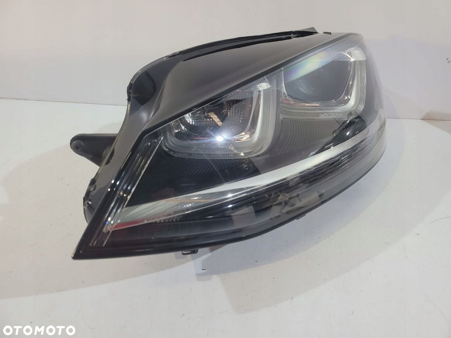 VW Golf 7 Bi-xenon / Dynamic Led - L 13586 - 2